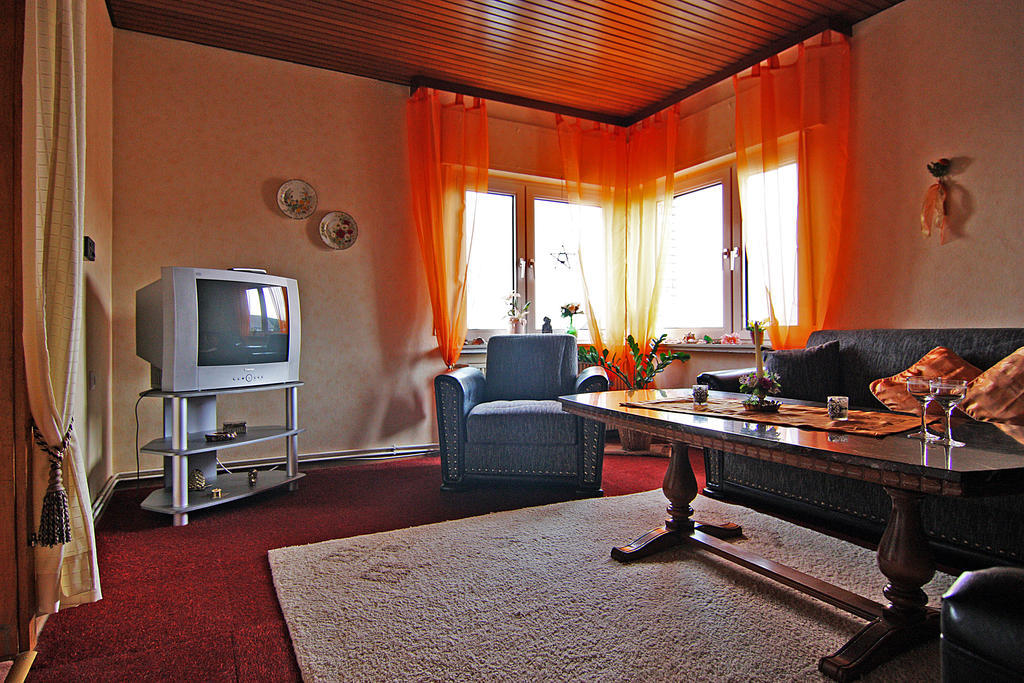 Ferienwohnung Gerharz Hillscheid Экстерьер фото